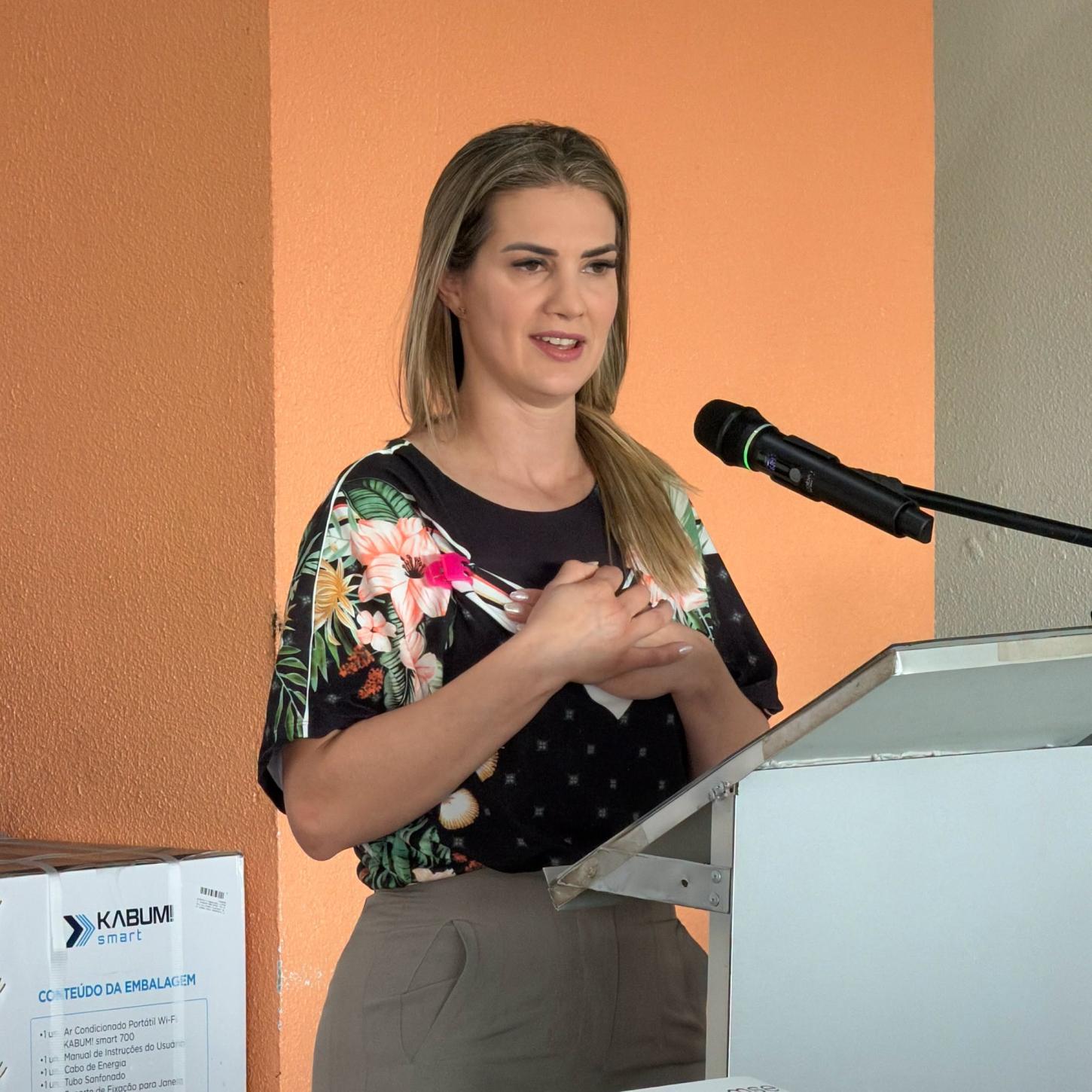 Diretora do departamento de Ação Social,  Vanessa Maldaner