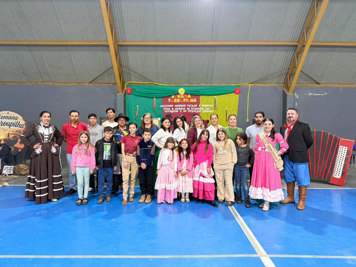 Oficina Cultural de Danças Tradicionais foi realizada em CDS  