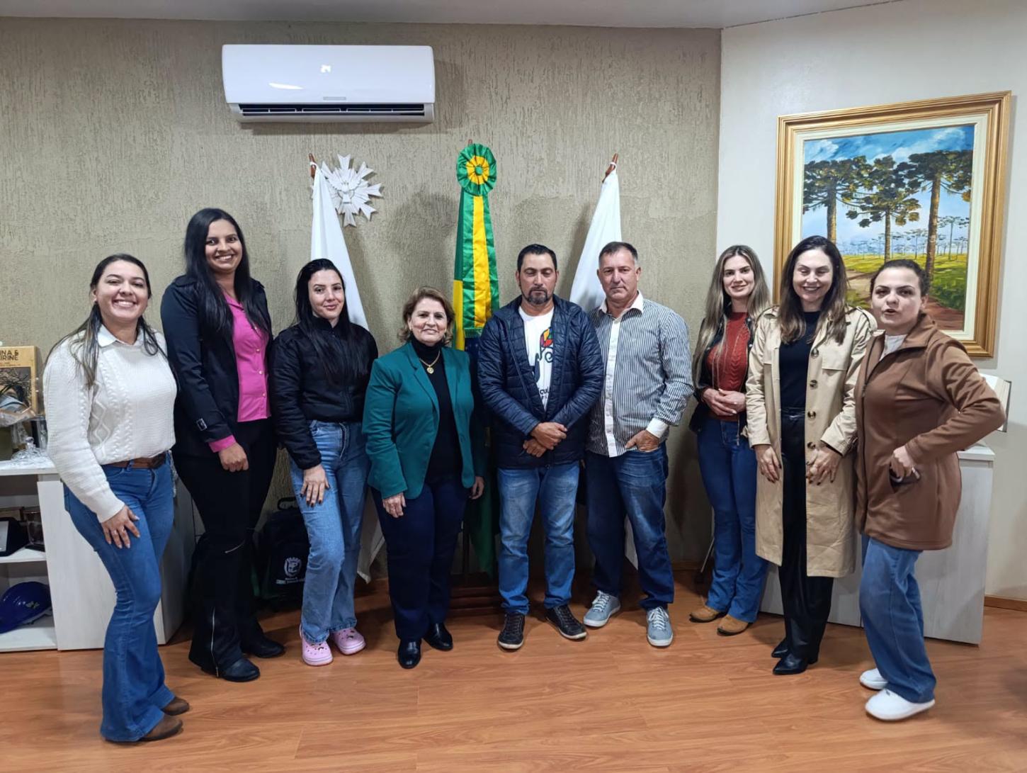 Prefeita Dona Maria dá posse aos conselheiros tutelares suplentes em CDS