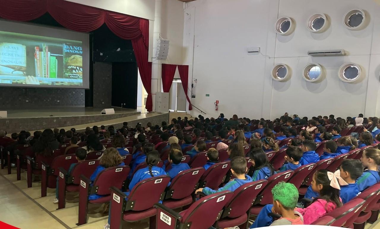Projeto “Leiturinha que Encanta” celebra avanços na alfabetização e homenageia professores da Rede Municipal de Palmas