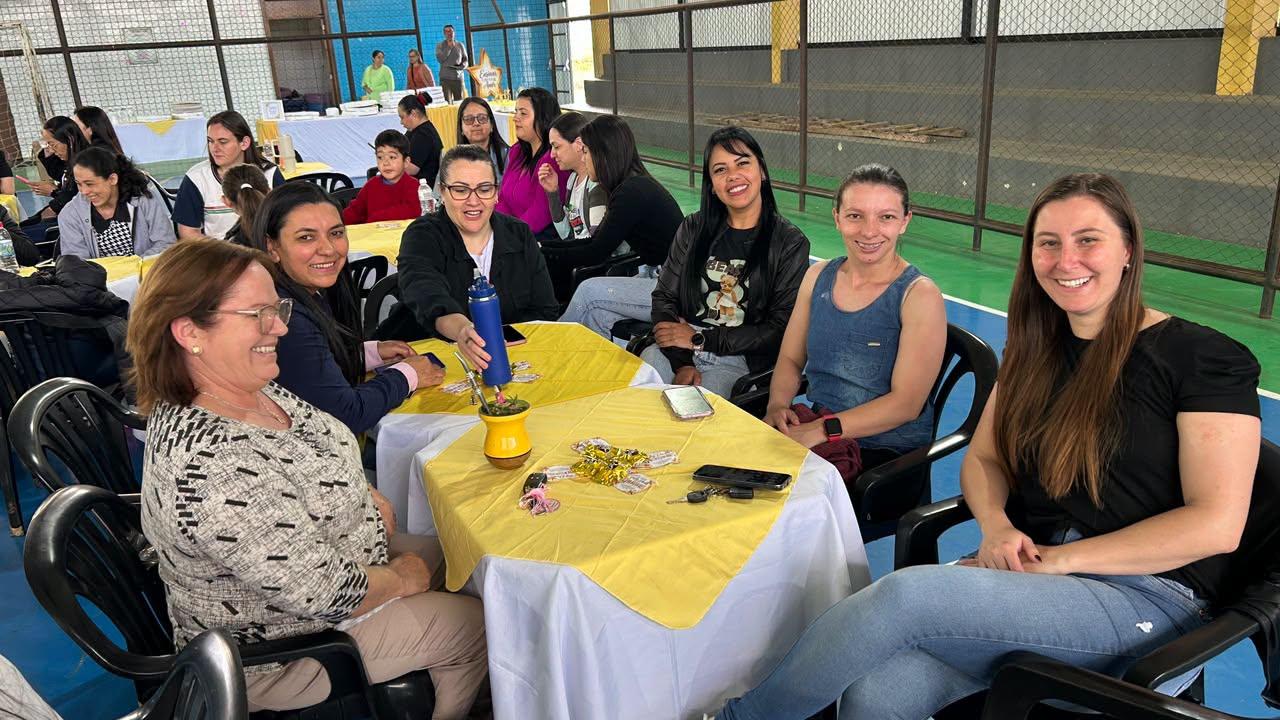 Um momento de valorização, carinho e gratidão aos nossos professores!