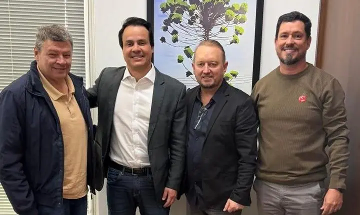 ADJORI-PR é recebida no Palácio Iguaçu e na Prefeitura de Curitiba