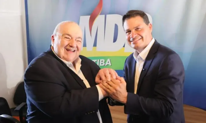 Aliança fechada: Rafael Greca será vice de Sandro Alex para disputa ao Governo do Paraná