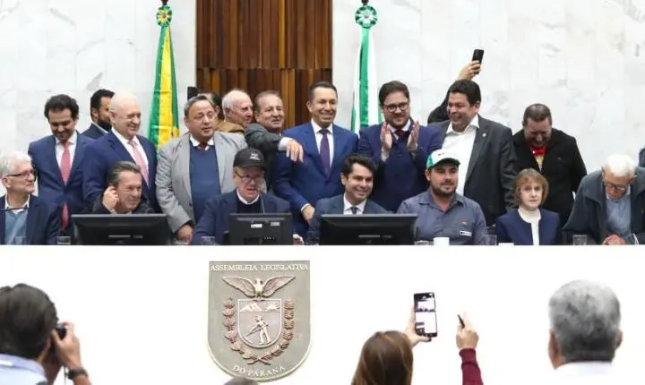 Assembleia Legislativa assegura acordo para votação e sanção de lei que beneficia produtores de leite paranaenses