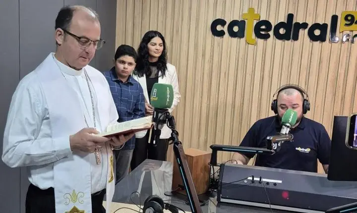 Com programação evangelizadora, Rádio Catedral FM já está no ar