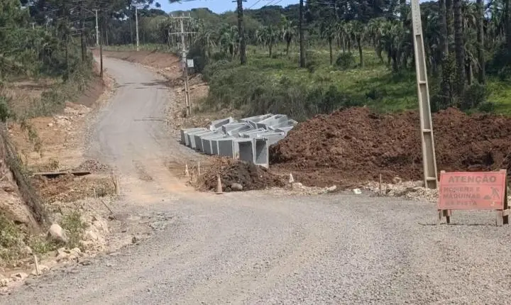 Departamento de Engenharia e Pav Oeste reforçam pedido de atenção aos motoristas durante obras de pavimentação asfáltica