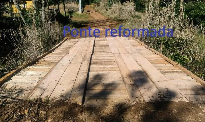 Departamento de Obras realizou recuperação de ponte na Estrada dos Queimados, comunidade do Iratim