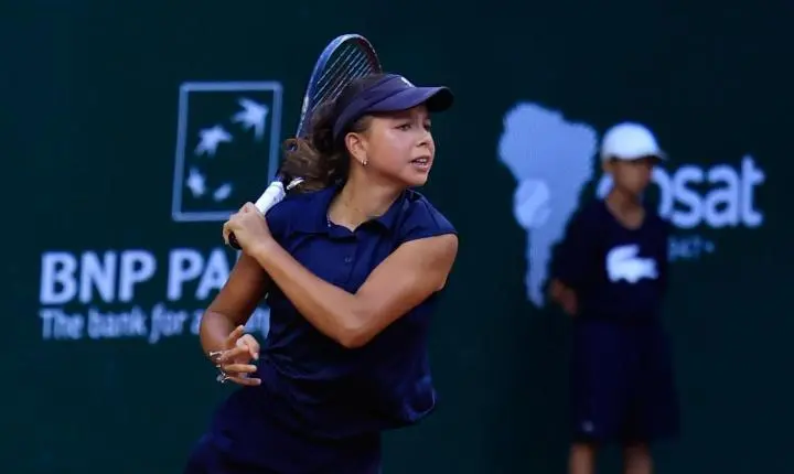 Duda Gomes para na semifinal de Wimbledon Sub-14 e encerra grande campanha