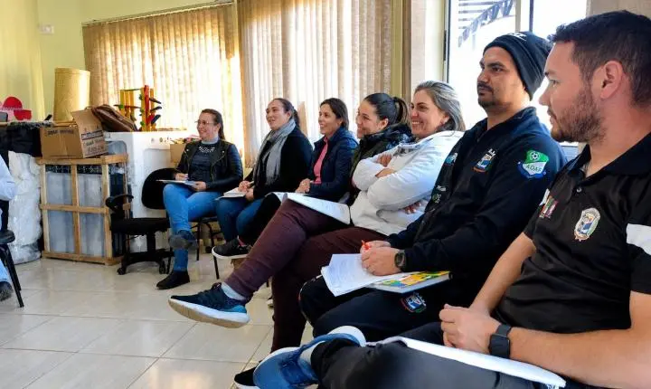 Em reunião foi apresentada diretrizes da Resolução  004/2026 que trata sobre crianças e adolescentes 