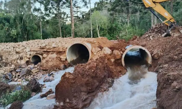 Estrada que dá acesso a comunidade do Passo Fundo recebeu melhorias 