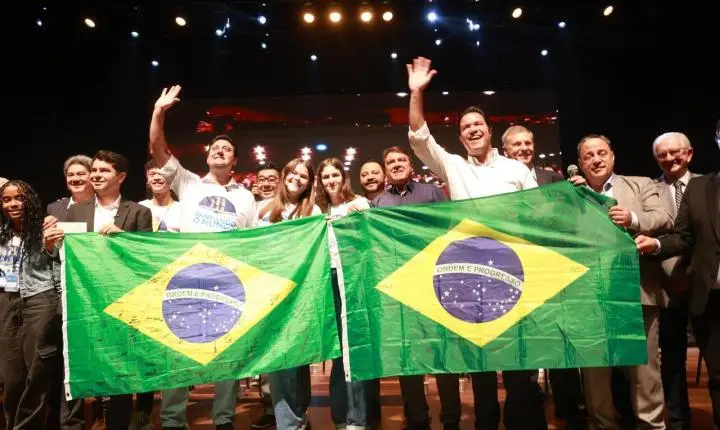 Estudantes da rede pública se preparam para nova edição do Ganhando o Mundo