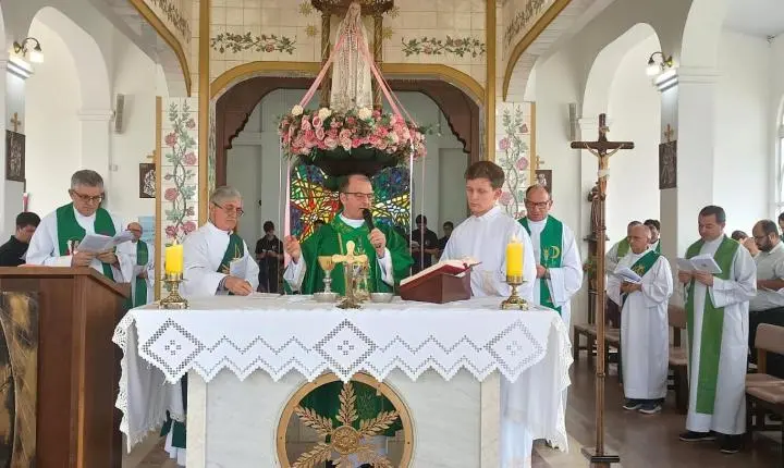O Bispo diocesano, padres e diáconos celebraram o dia dos Ministros Ordenados