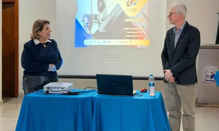 Palestra orienta empreendedores sobre vendas para o poder público em CDS
