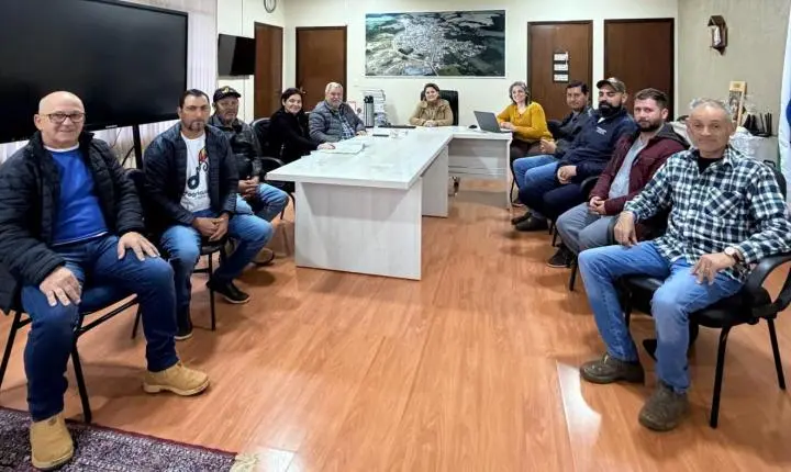 Prefeitura promove reunião com empresários para discutir revisão da legislação do Parque Industrial