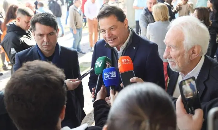 Sandro Alex destaca potencial do turismo religioso durante lançamento de complexo de evangelização em Piraquara