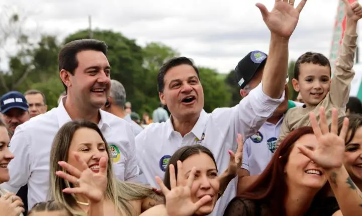 Sandro Alex tem 25% das intenções de voto na Quaest e se aproxima cada vez mais do 2° turno