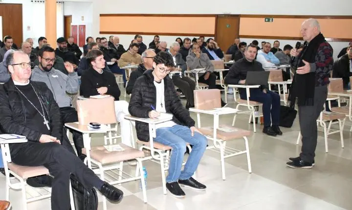 Semana Teológica aborda “Concílio Vaticano II e sua atualidade”