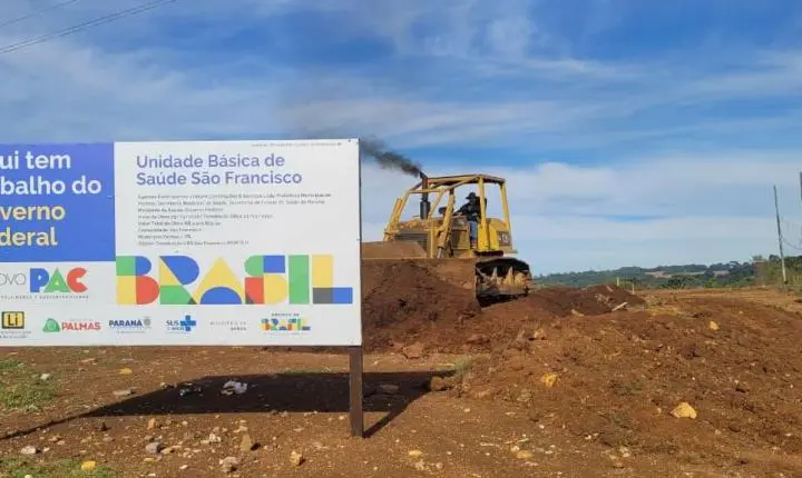 Teve início a terraplanagem do terreno para a construção da UBS do bairro São Francisco 