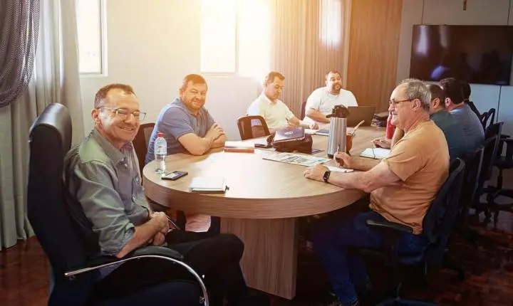 Unidos na Missão: Decanos e Coordenação Diocesana de Pastoral Refletem Caminhos para 2025