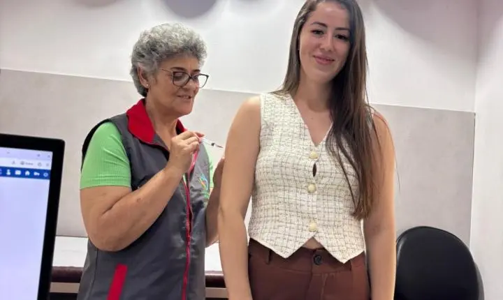 Vacinação contra a dengue começa para profissionais da saúde com doses do Instituto Butantan